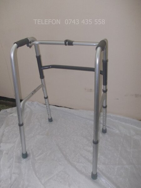 Cadru pliabil reglabil ajutor mers persoane cu handicap dizabilitati senior
