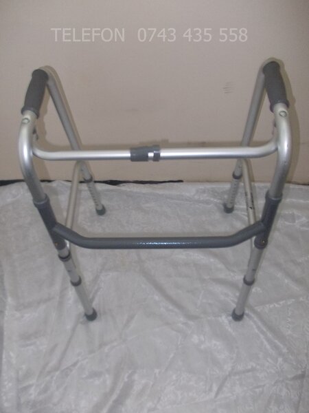 Cadru pliabil reglabil ajutor mers persoane cu handicap dizabilitati senior